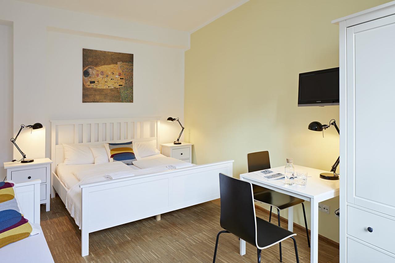 Nonstop Hotel Augsburg - Uebernacht - Hostelhotelhome - Exterior foto